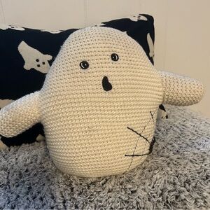 Viral Plush Crochet Ghost Decor